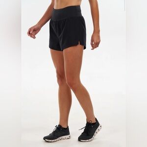 💫ALWRLD ALRN Featherweight Shorts, XS, Lava Rock (Black), Like NEW!